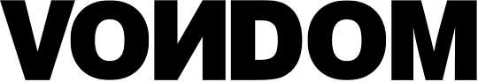 Logo VONDOM en lettres majuscules noires, fond vert foncé uni. Caractères gras et modernes.